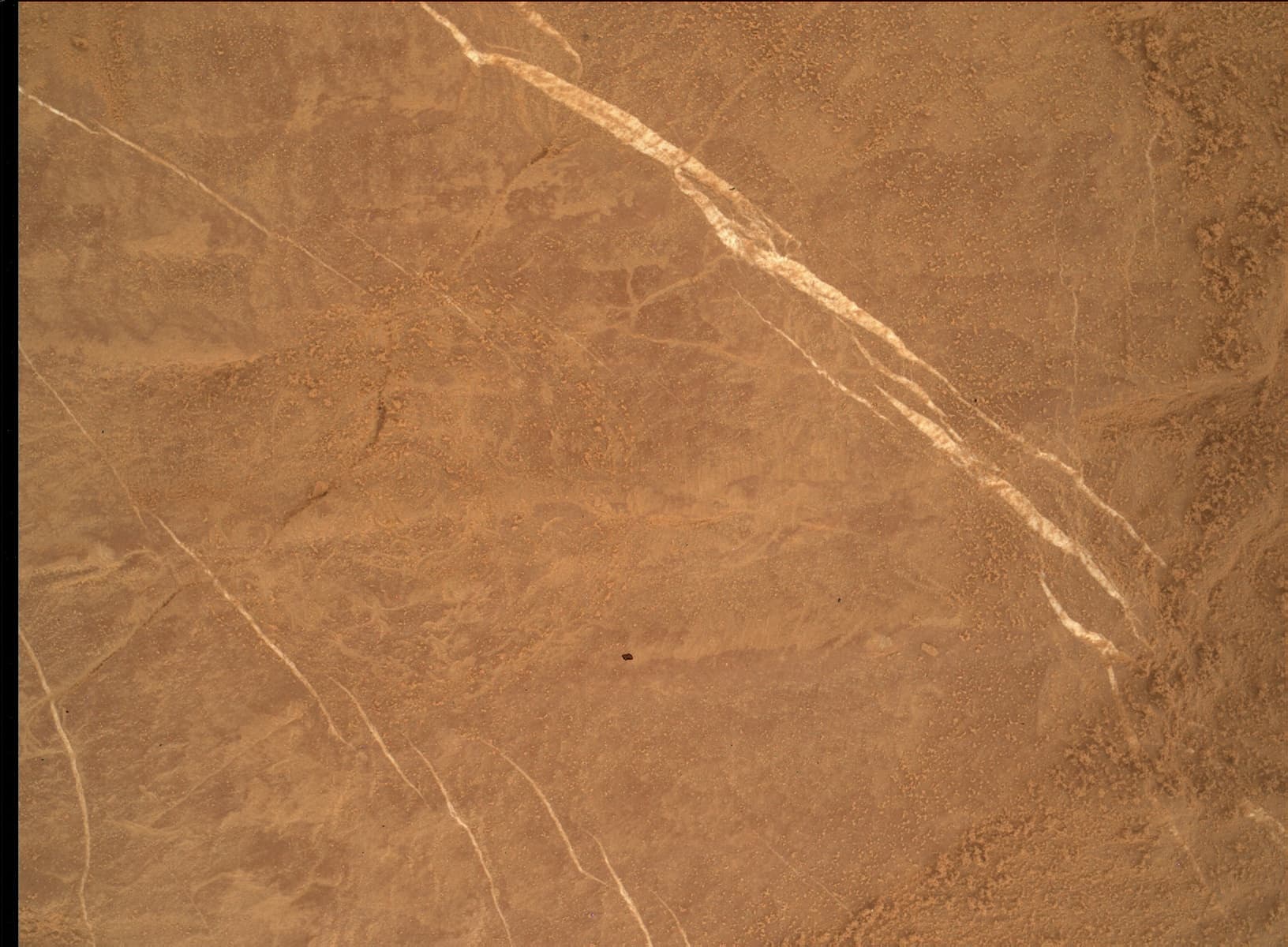 Foto de Marte da câmera MAHLI