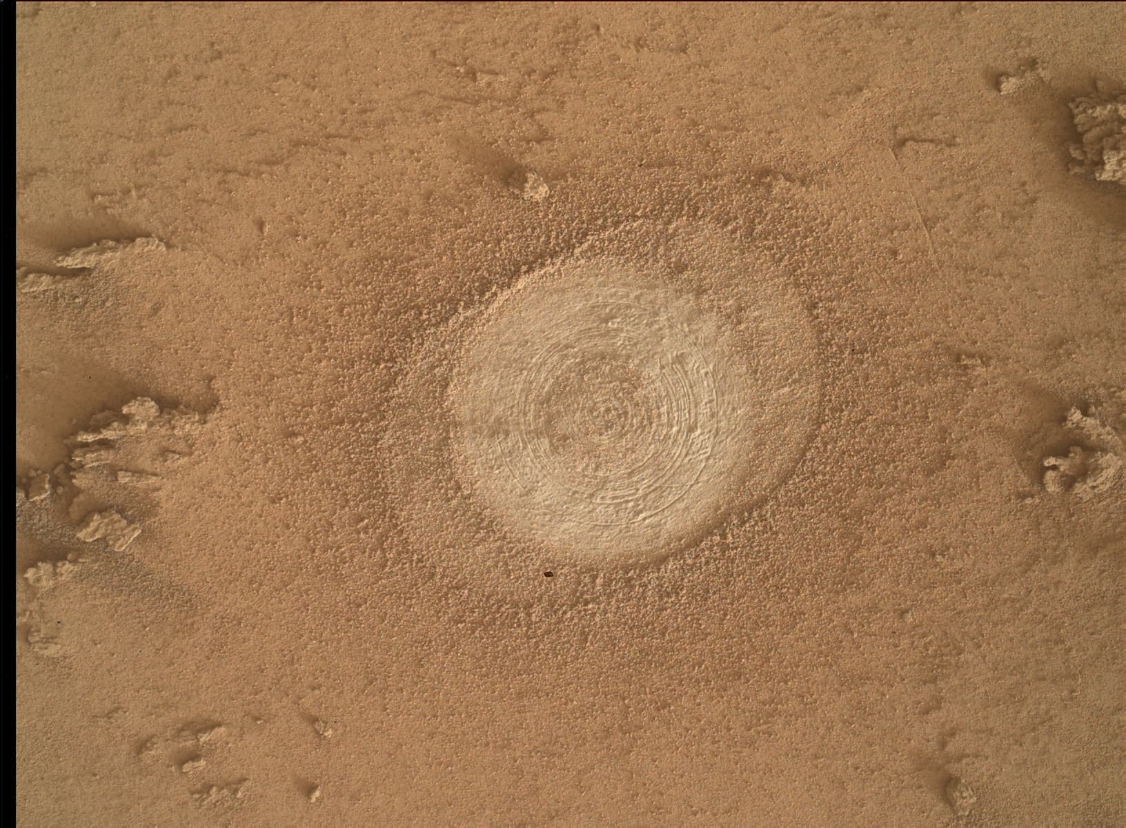 Foto de Marte da câmera MAHLI