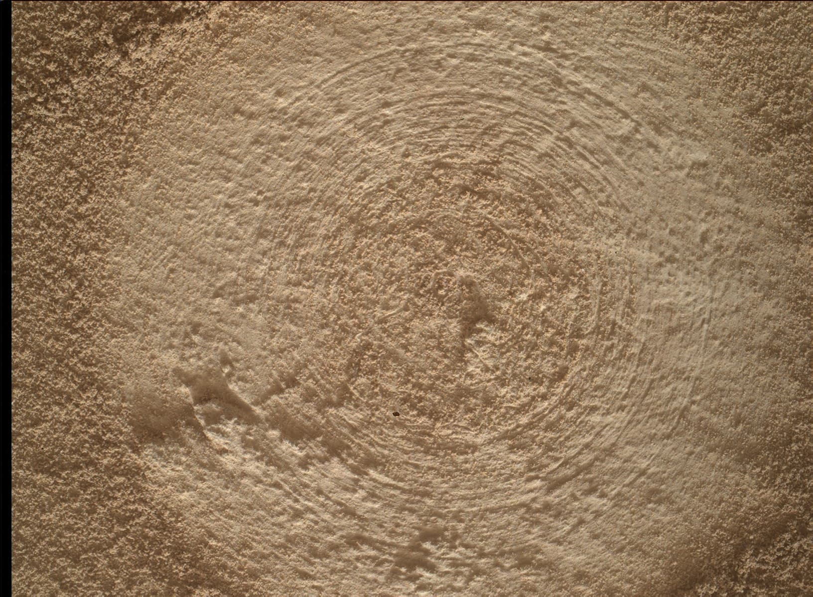 Foto de Marte da câmera MAHLI