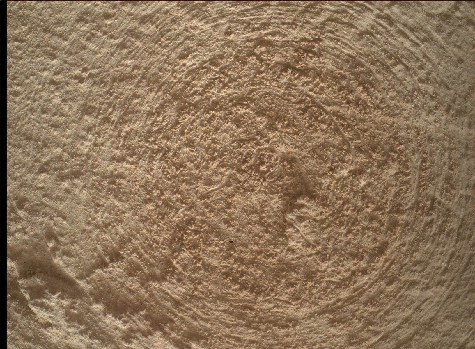 Foto de Marte da câmera MAHLI