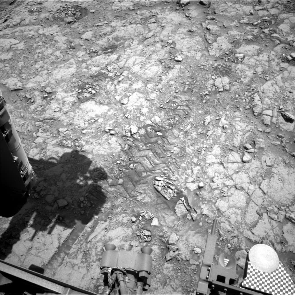 Foto de Marte da câmera NAV_LEFT_B