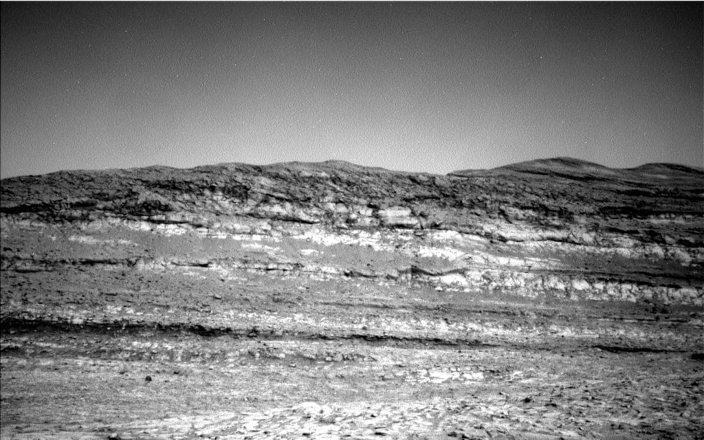 Foto de Marte da câmera NAV_LEFT_B