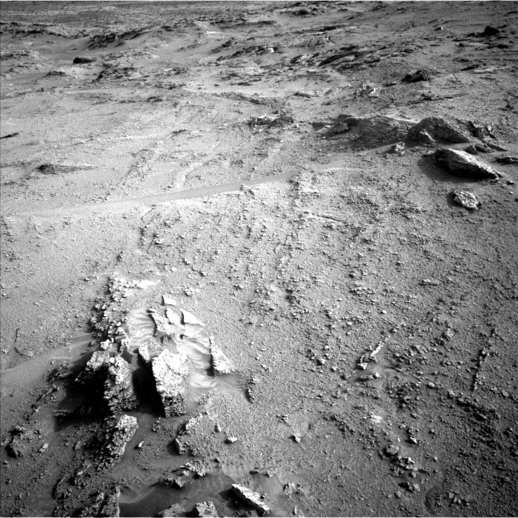 Foto de Marte da câmera NAV_LEFT_B